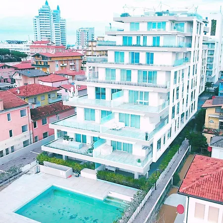 Tahiti Frontemare - - Family * Лидо-ди-Езоло