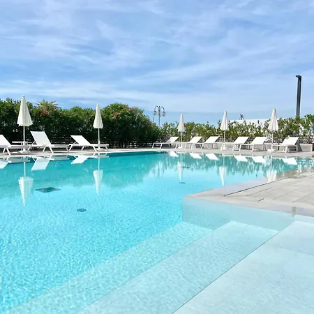 Tahiti Frontemare - - Family Апартаменты *