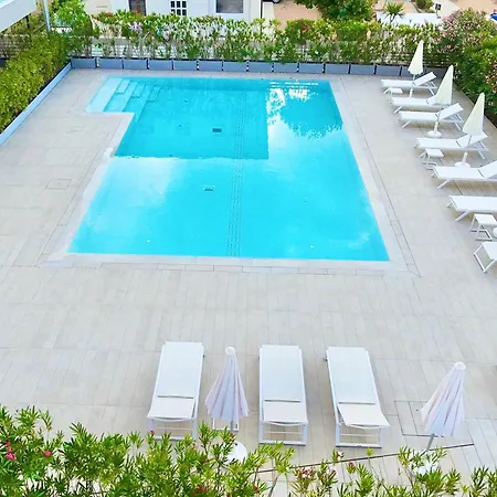 Tahiti Frontemare - - Family Апартаменты