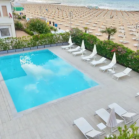 Апартаменты Tahiti Frontemare - - Family